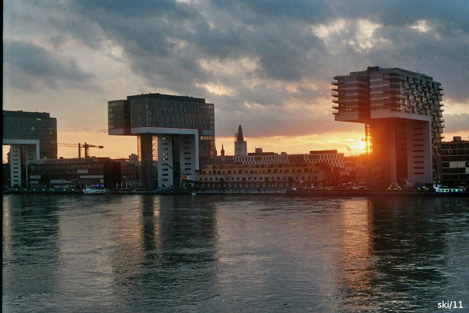 Köln, am Rhein