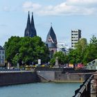 Köln - am Schokoladenmuseum mit Blick auf den Dom