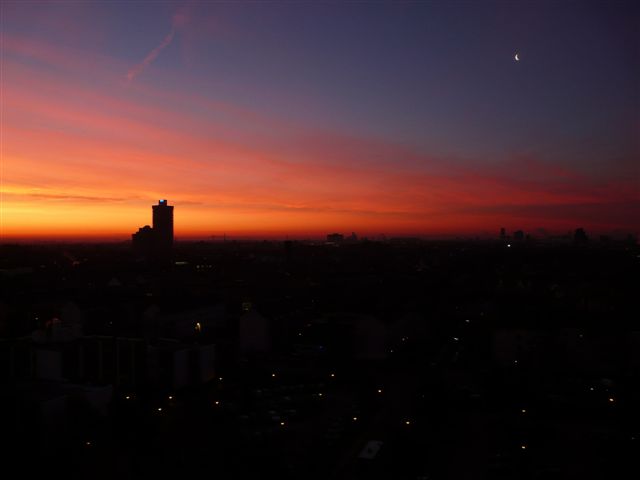 Köln, Axa-Hochhaus Sonnenaufgang