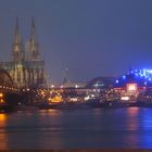 Köln bei Abend