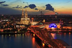 Köln bei Nacht