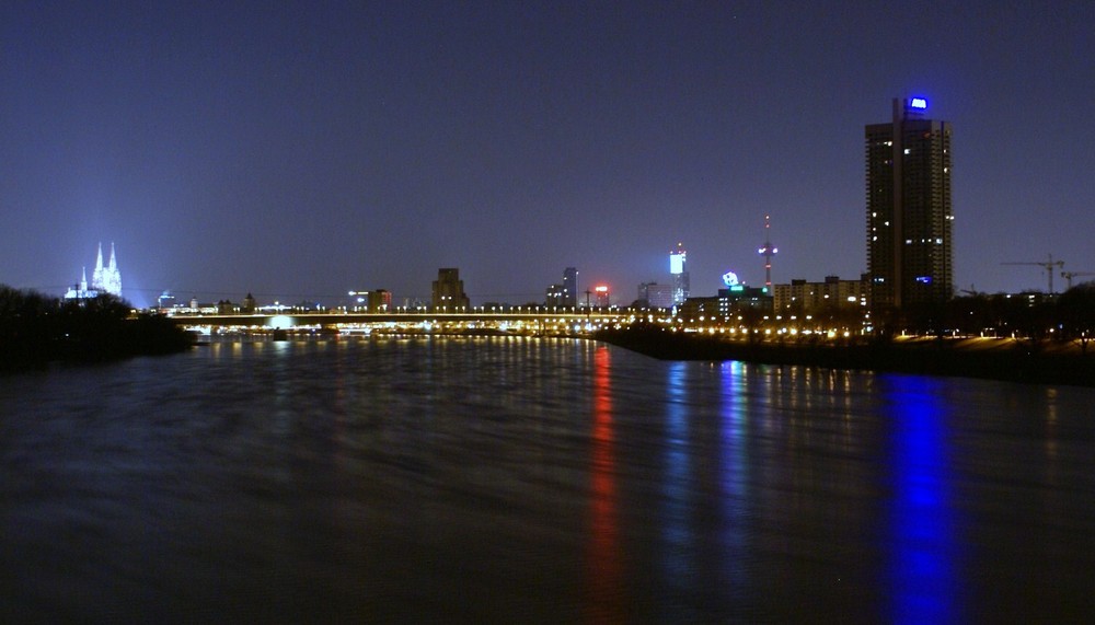 Köln bei Nacht