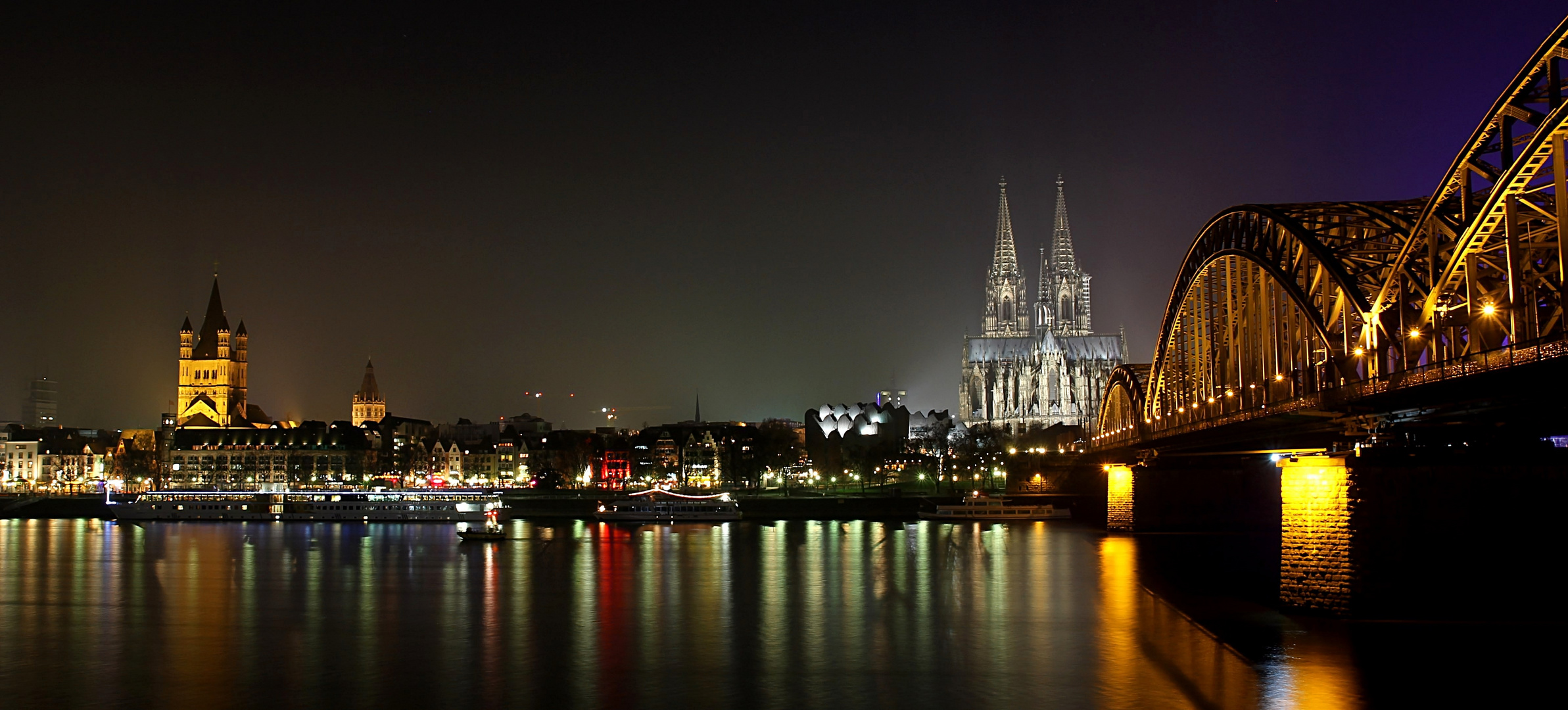 Köln bei Nacht