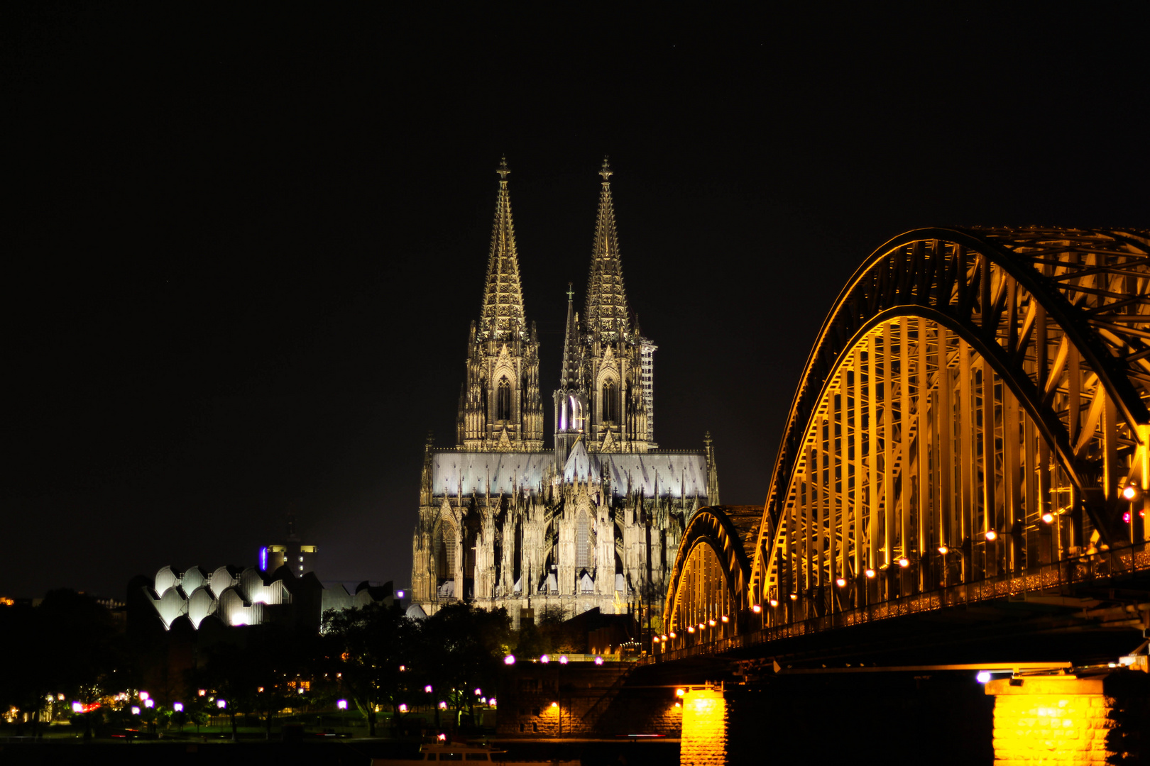 Köln bei Nacht