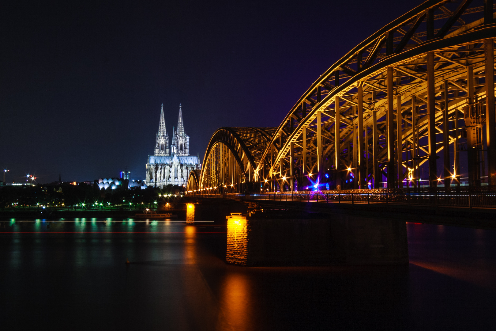 Köln bei Nacht