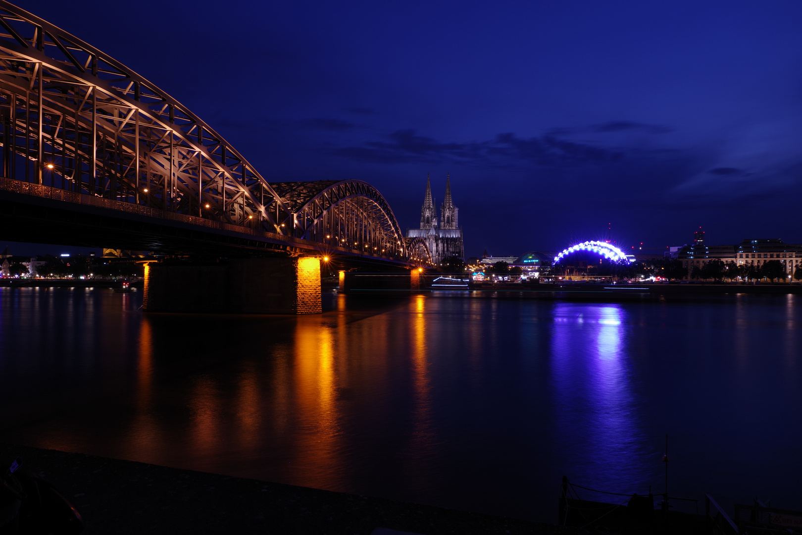 Köln bei Nacht