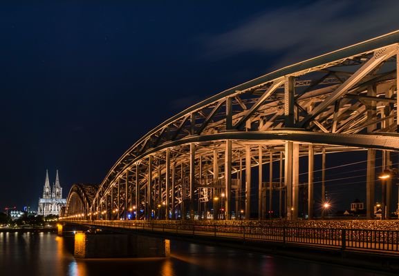 Köln bei Nacht