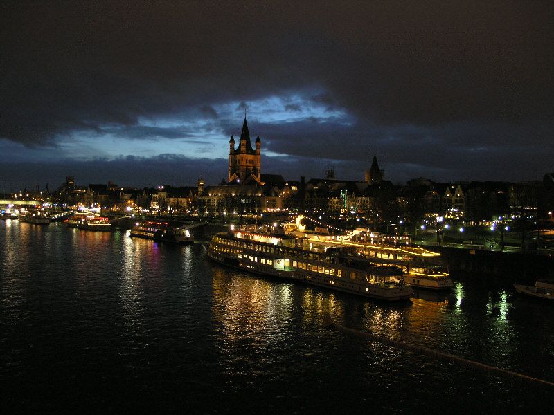 Köln bei Nacht