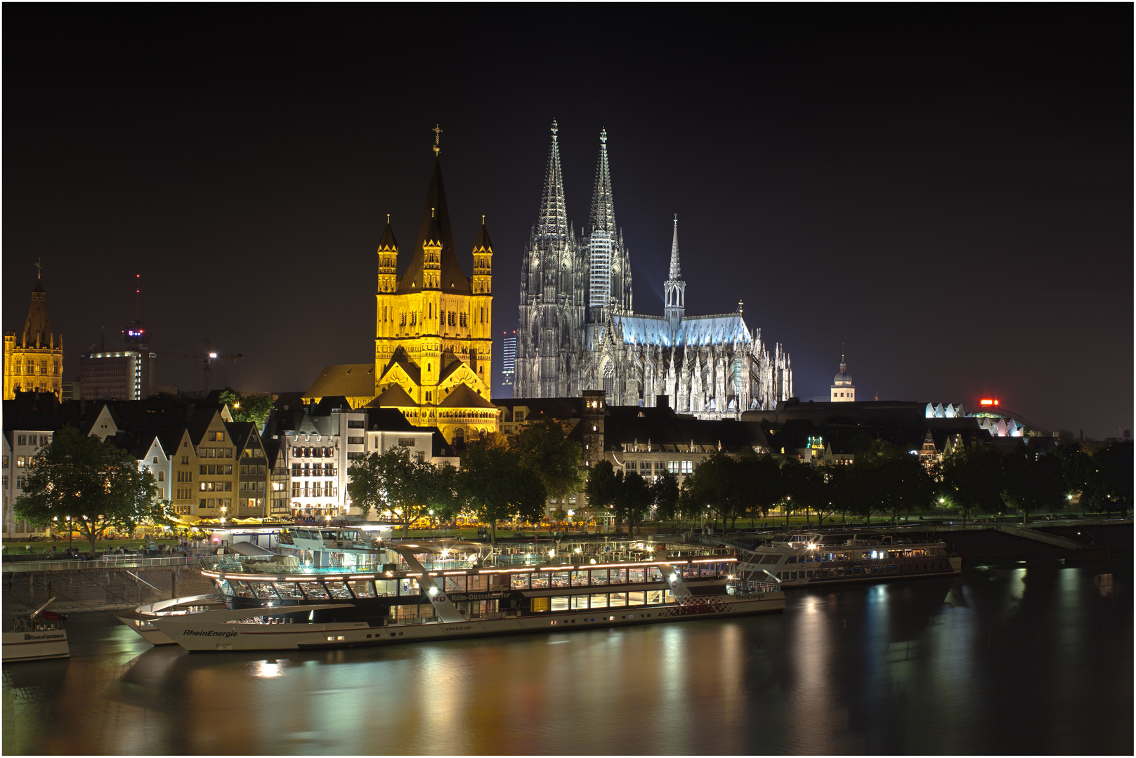 Köln bei Nacht