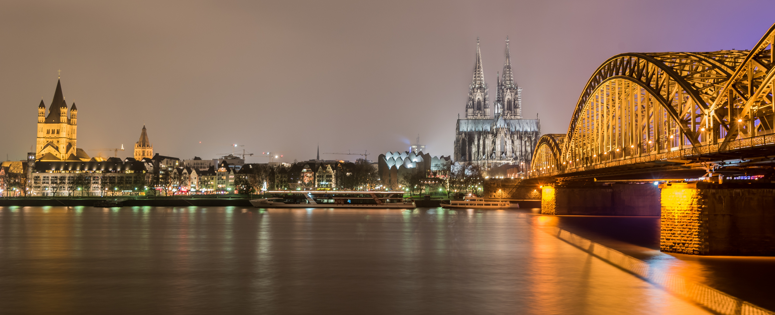 Köln bei Nacht