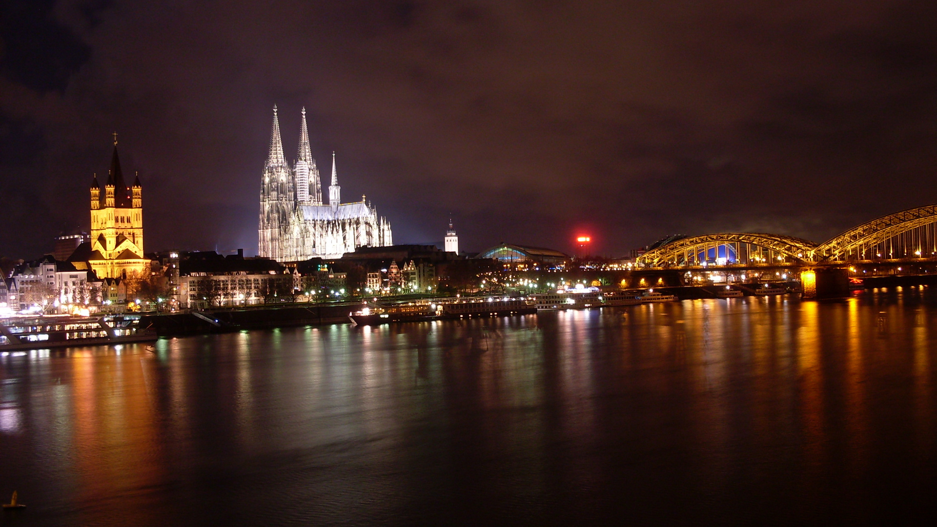 Köln bei Nacht