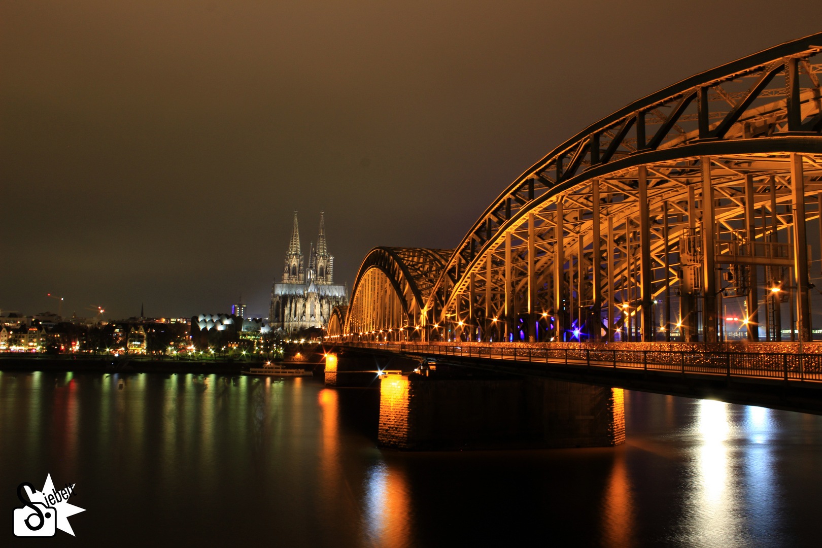 Köln bei Nacht