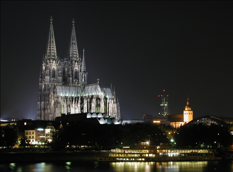 Köln bei Nacht