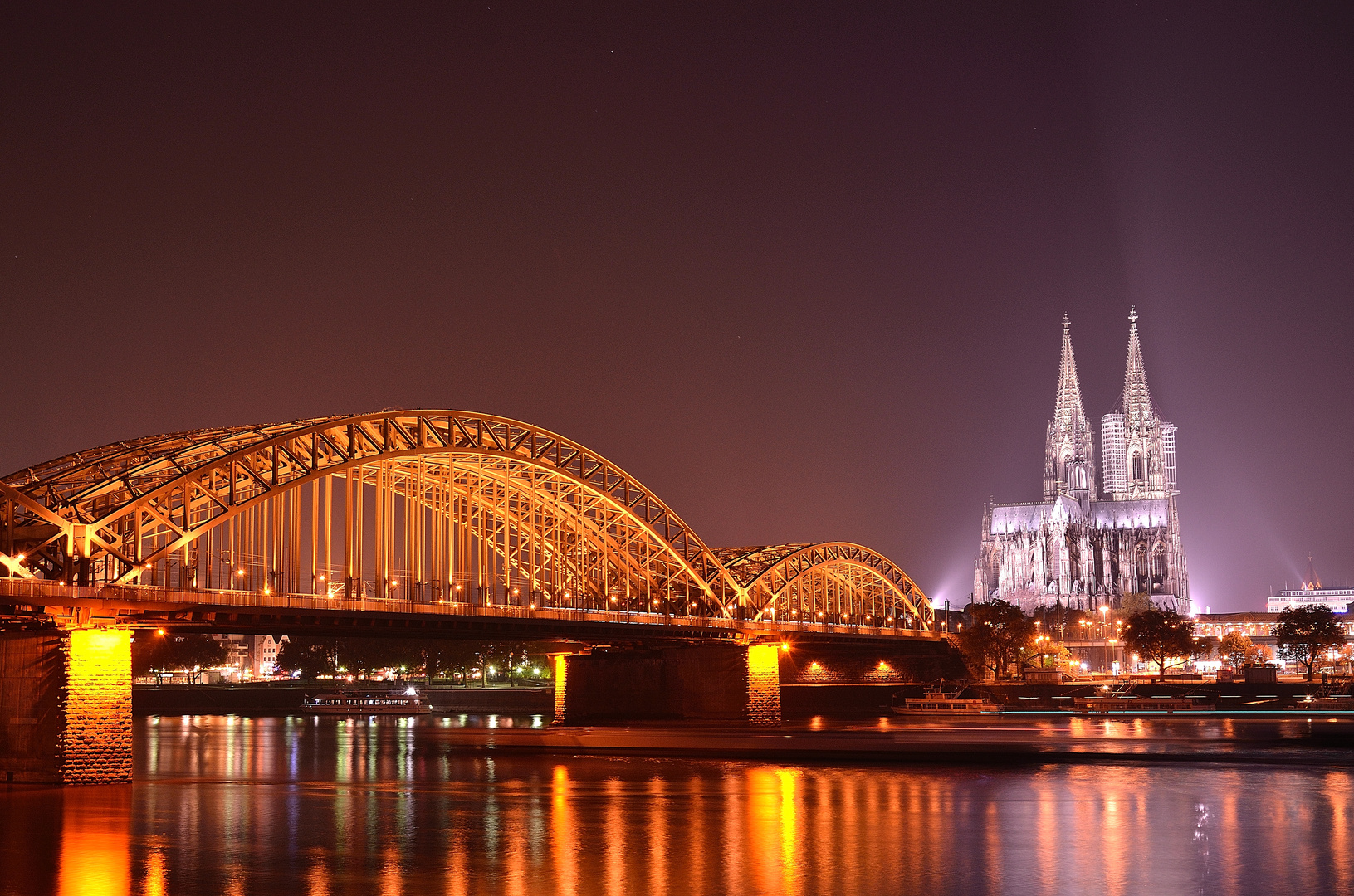 Köln bei Nacht