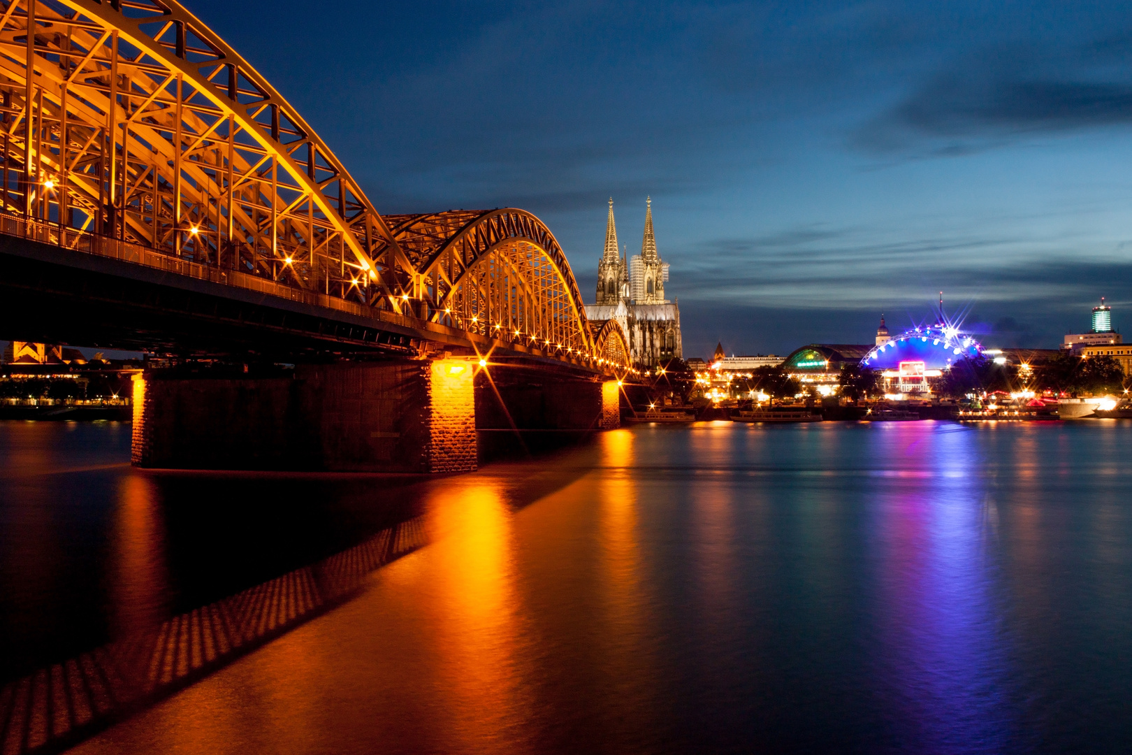 Köln bei Nacht