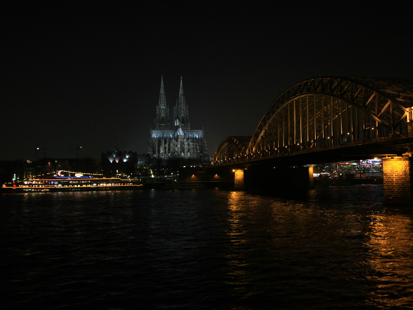 Köln bei Nacht