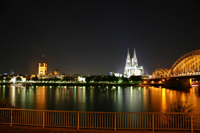 Köln bei Nacht