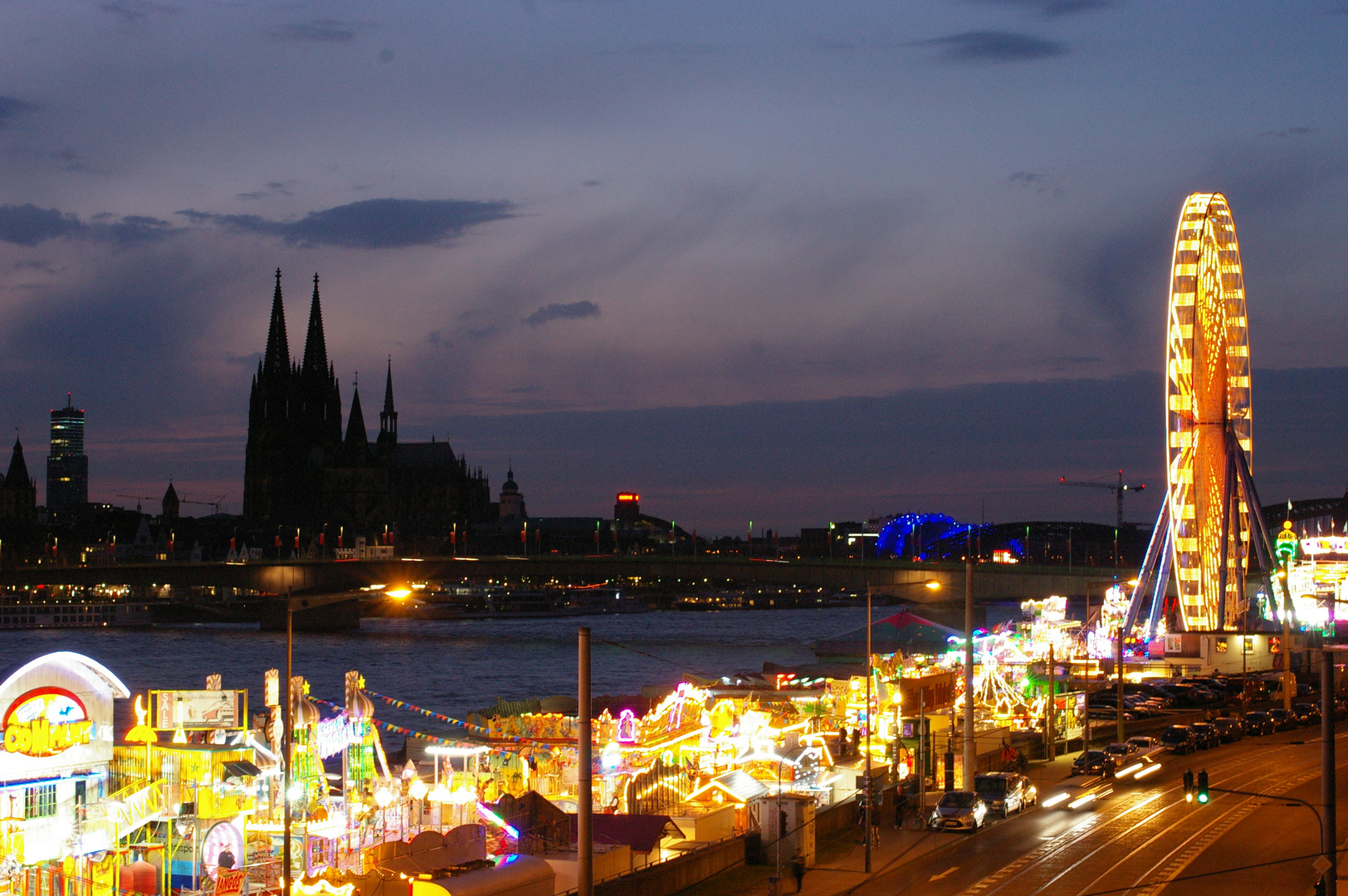 Köln bei Nacht