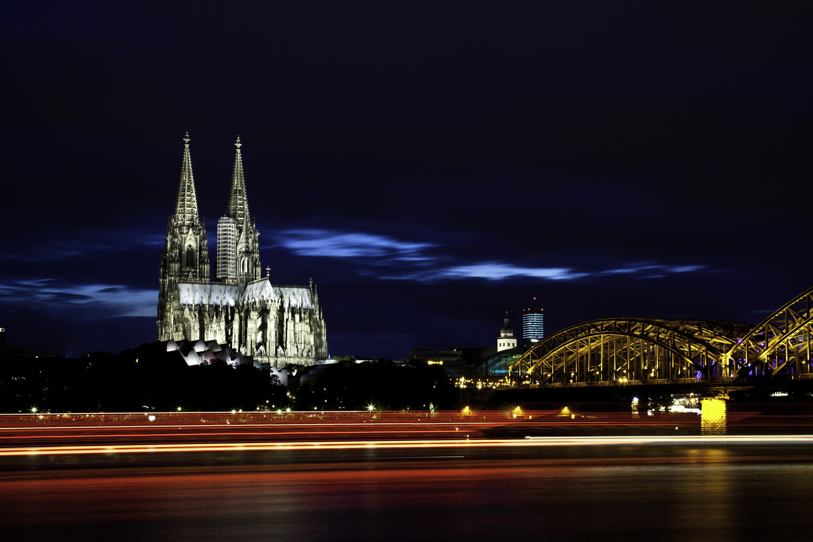 Köln bei Nacht