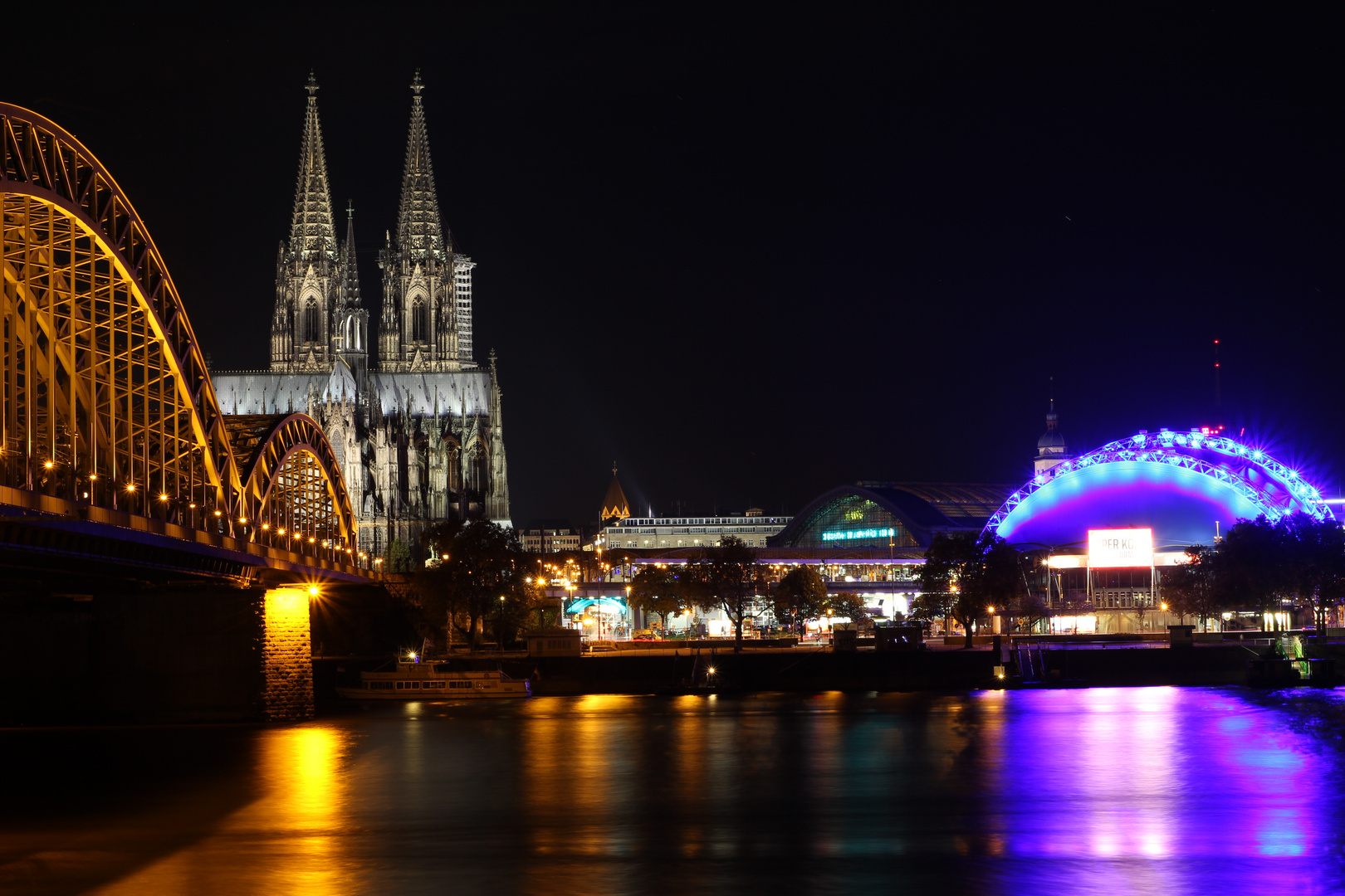 Köln bei Nacht