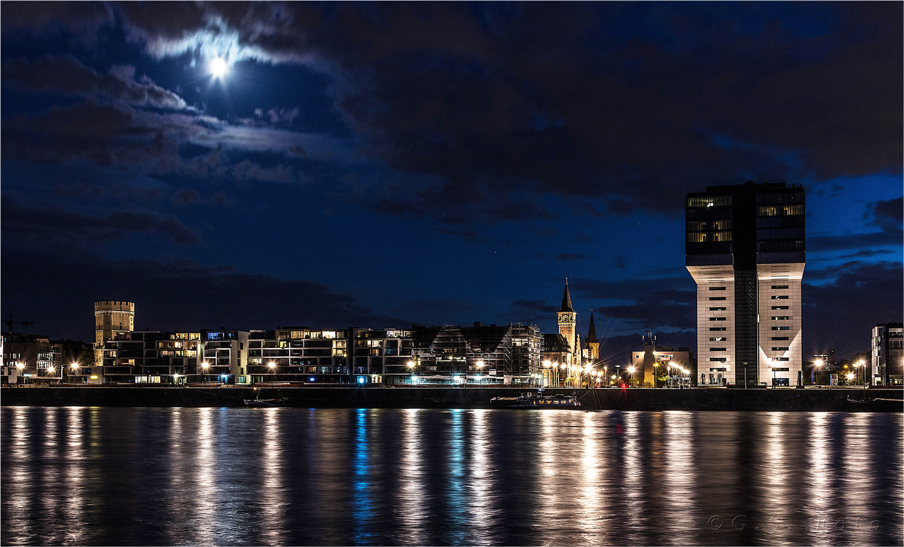 Köln bei Nacht.....