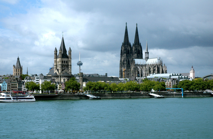 Köln bei Tageslicht