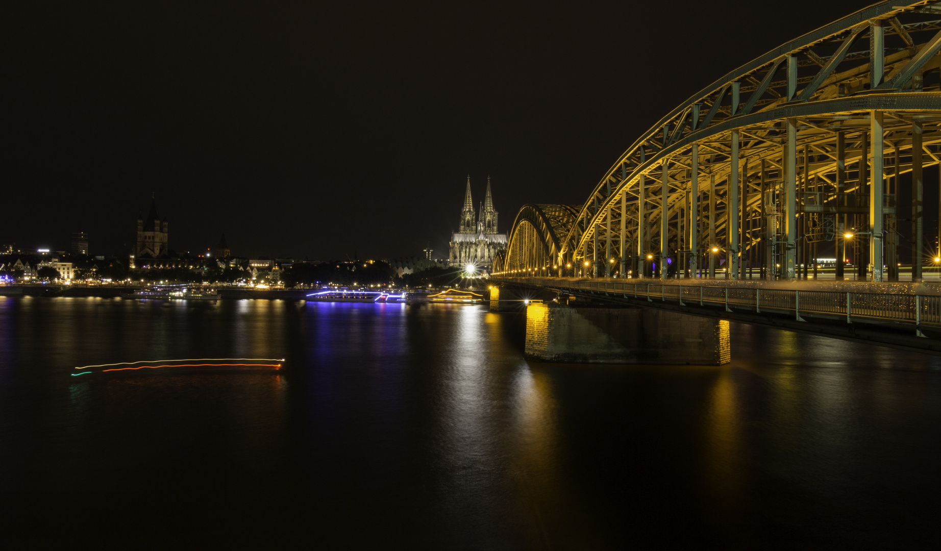 Köln by Nacht