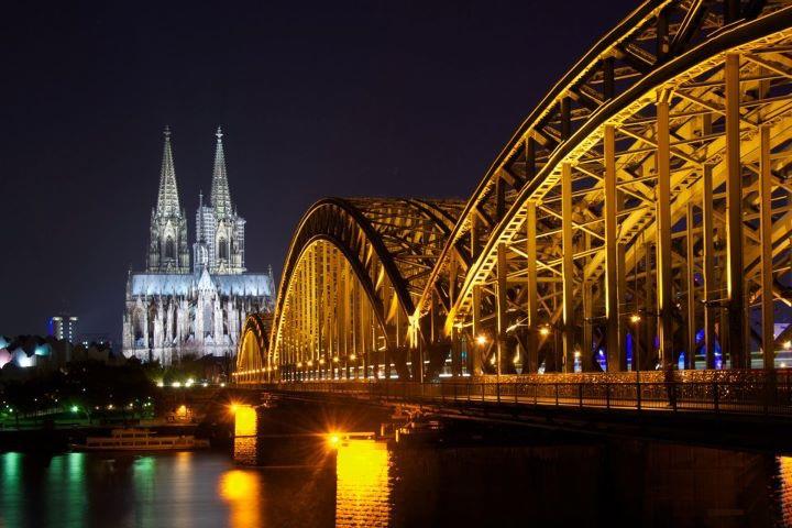 Köln by Night 1
