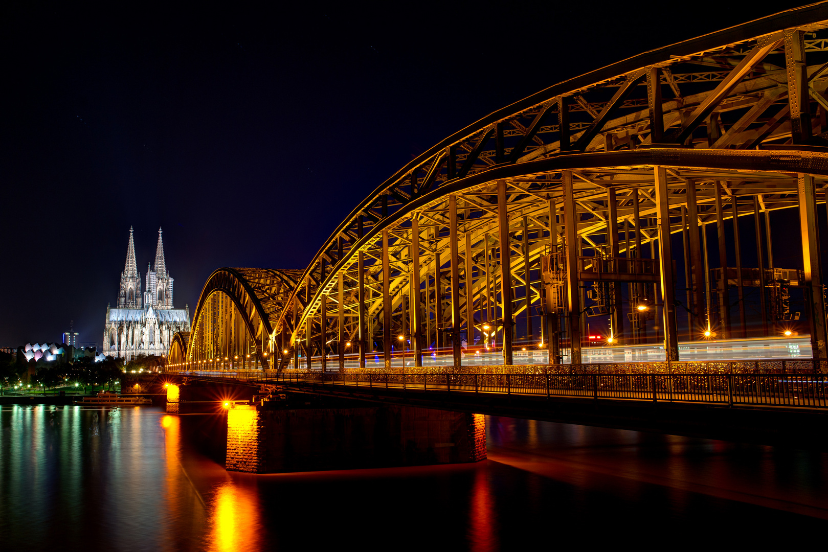 Köln by Night