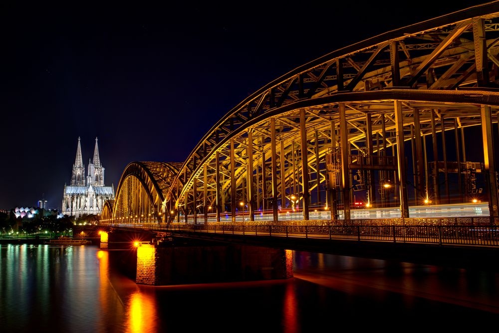 Köln by Night