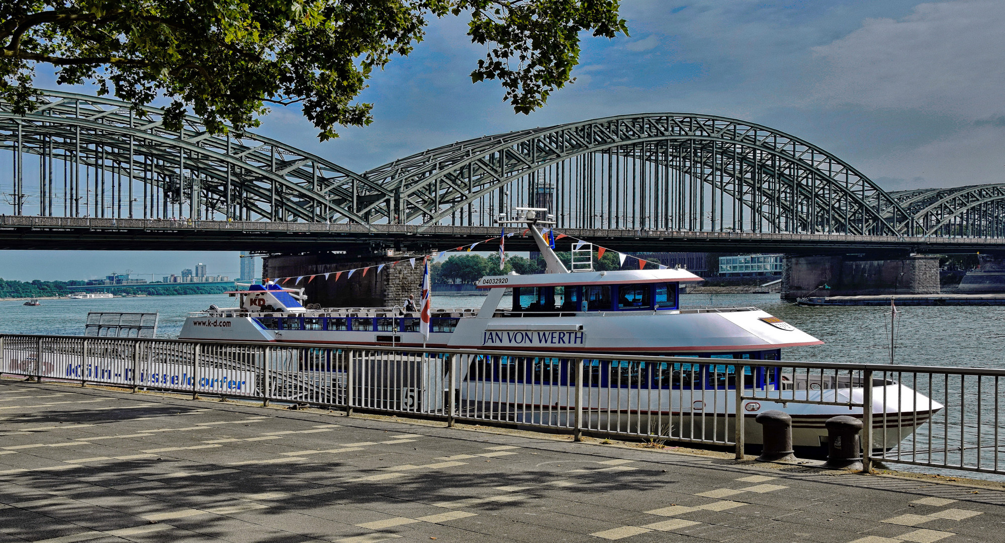 Köln, Deutzer Brücke