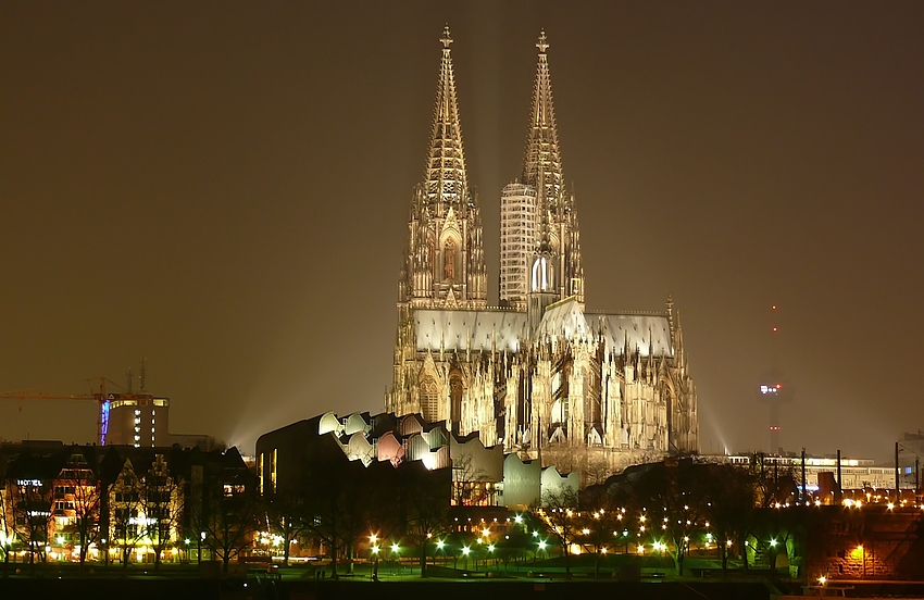 Köln / Dom und Philharmonie