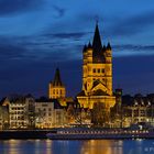 Köln - Gross S.Martin mit Rathaus