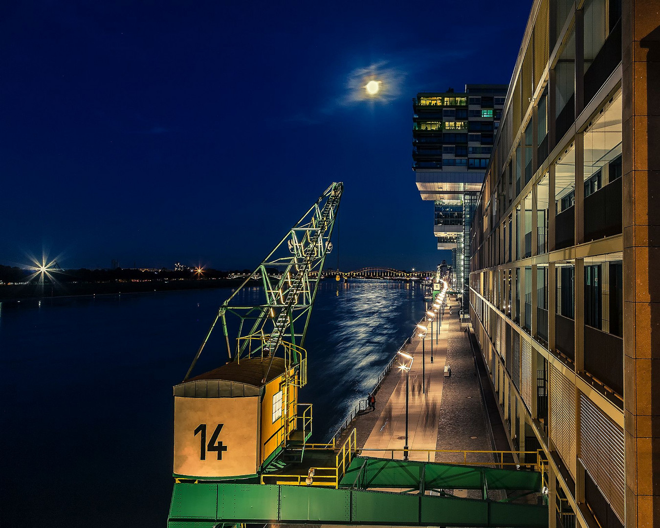 Köln-Hafen1