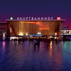 Köln Hauptbahnhof bei Nacht