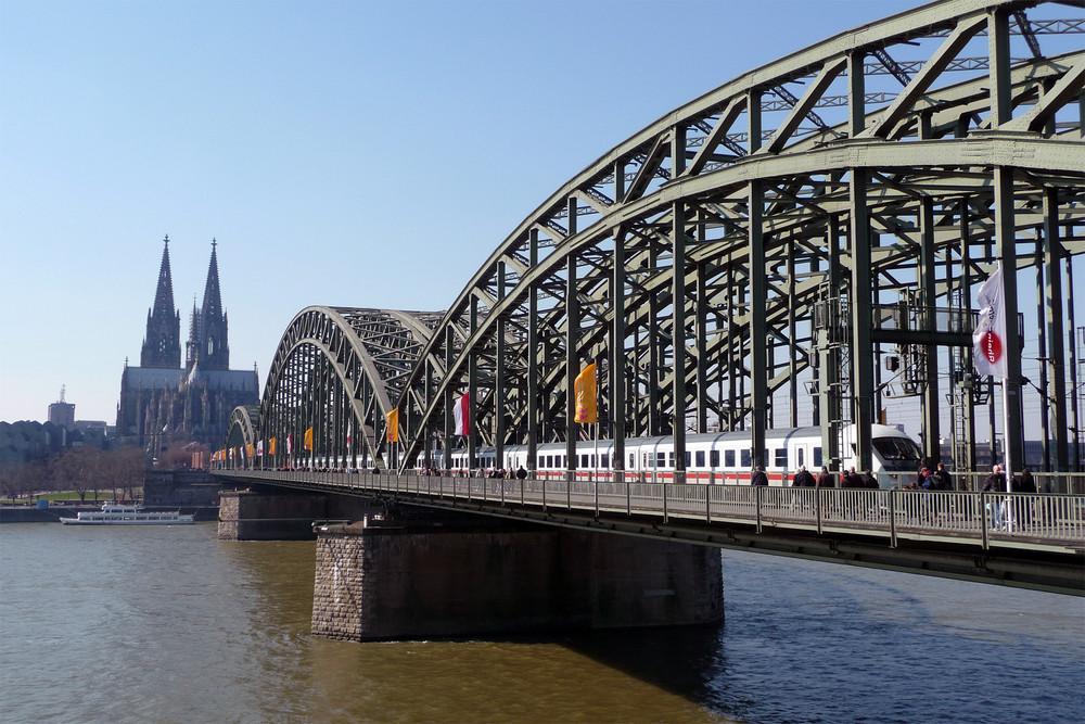 Köln, Hohenzollernbrücke