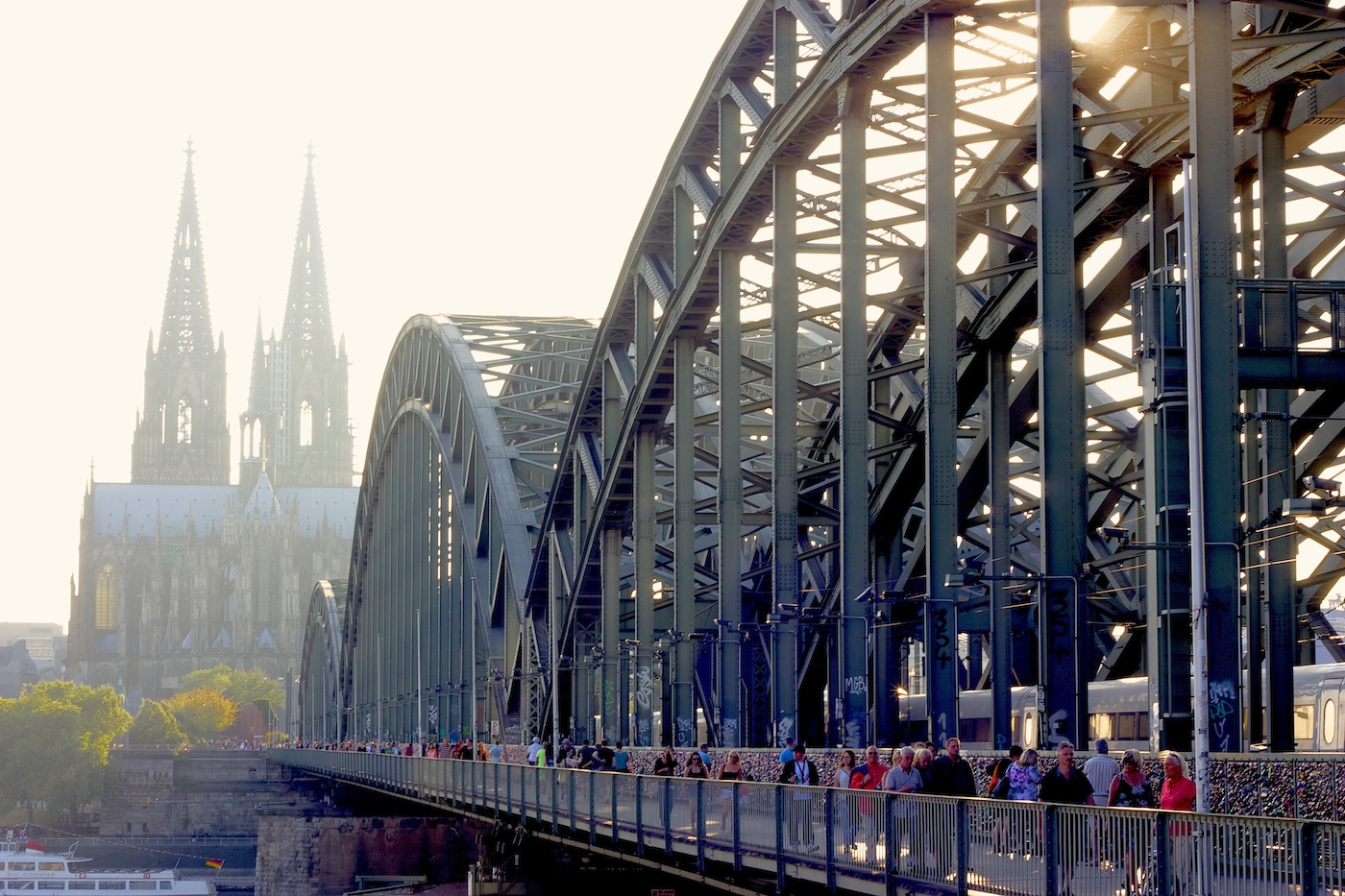 Köln Hohenzollernbrücke / Dom