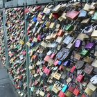 Köln - Hohenzollernbrücke: Liebesschlösser sollen weg