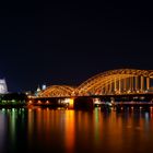 Köln, Hohenzollernbrücke und Dom