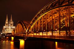 Köln Hohenzollernbrücke und Dom