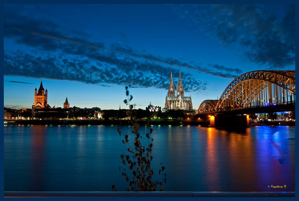 Köln - Hohenzollnerbrücke mit Dom und St.Martin