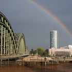 Köln im Regen mit Bogen