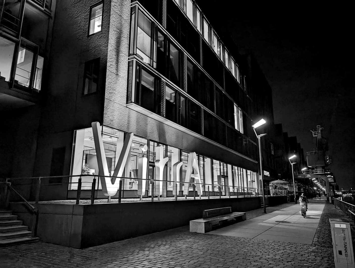 Köln, im Rheinauhafen 