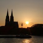 Köln in der Dämmerung