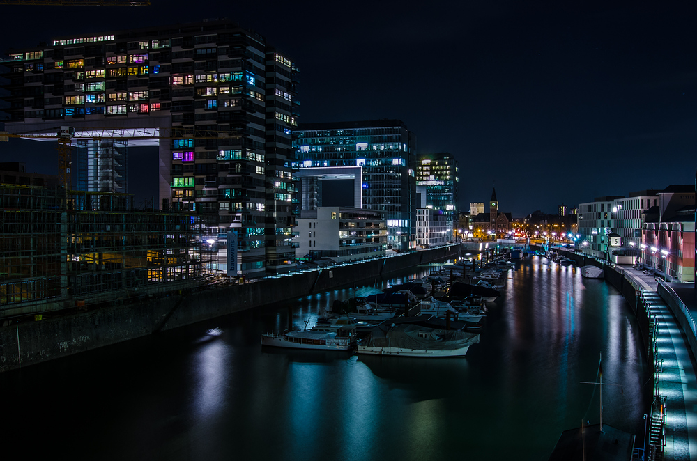 Köln - Kölner Hafen / Kranhäuser