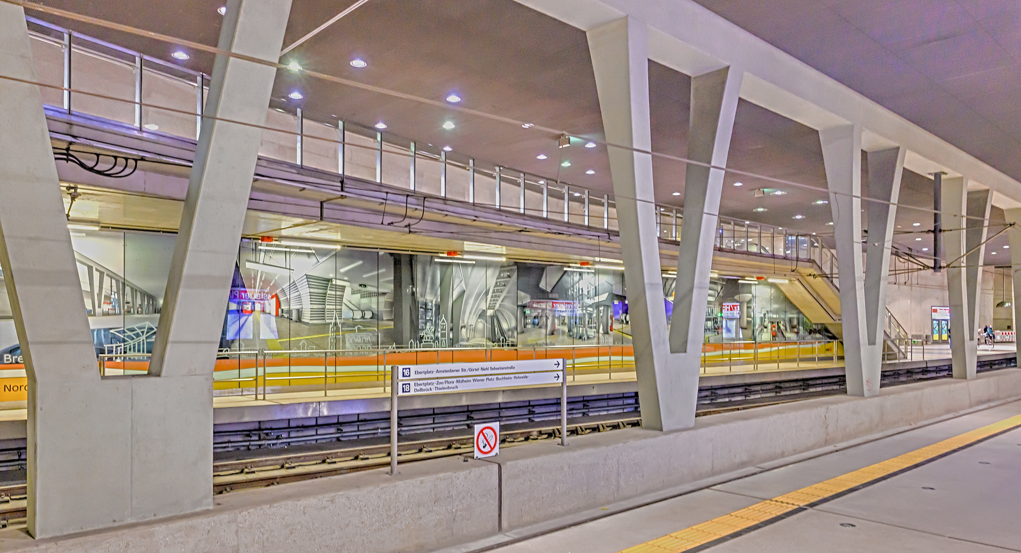 Köln, Linie U16, Station 'Breslauer Platz'