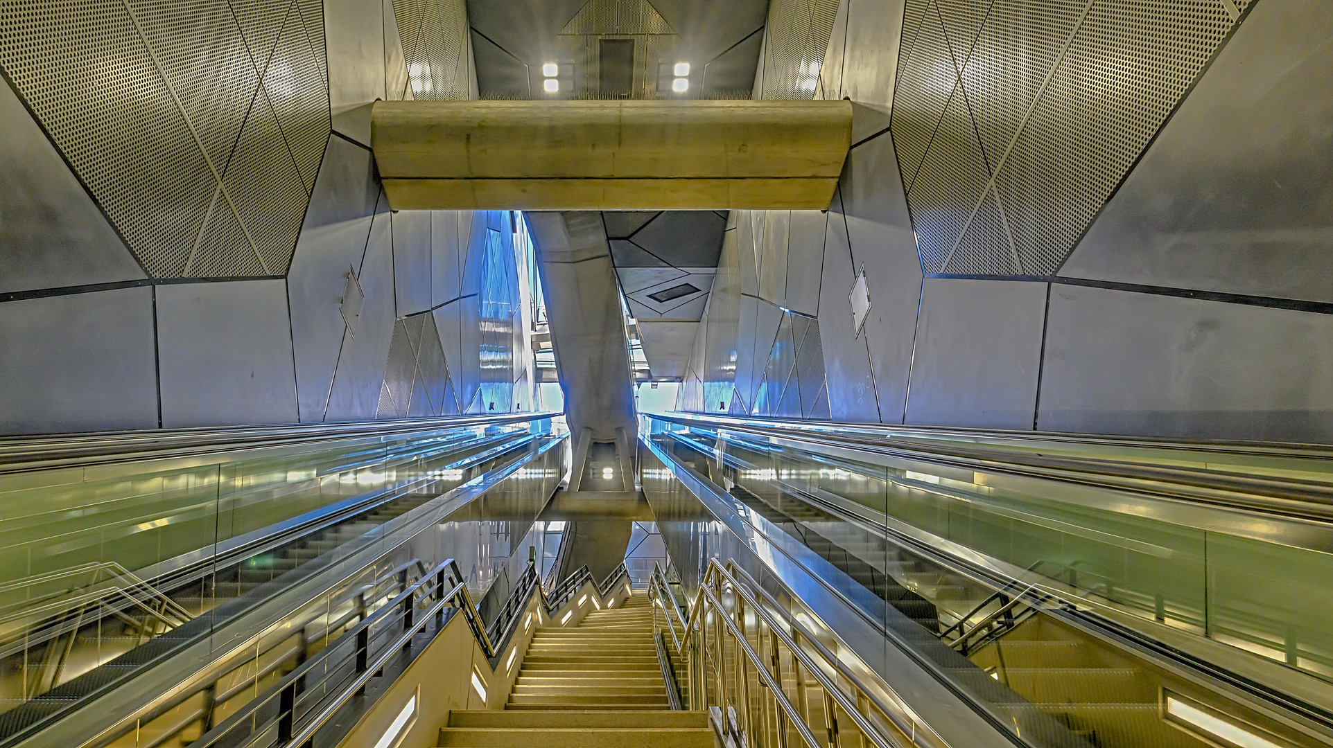 Köln, Linie U17, Station 'Severinstraße'