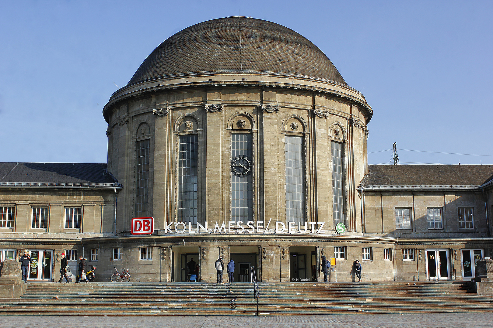 Köln Messe Deutz Bahnhof März 2016