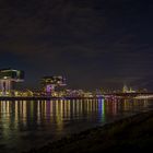 Köln Nacht Rheinauhafen