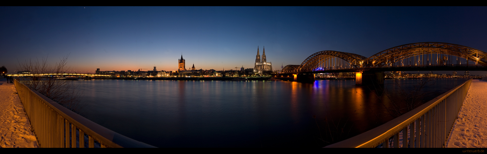 Koln Panorama Bei Nacht Foto Bild Deutschland Europe Nordrhein Westfalen Bilder Auf Fotocommunity